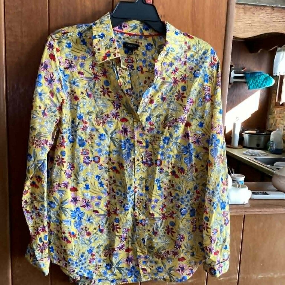 Talbots Long Sleeve Womens Blouse Flowers
